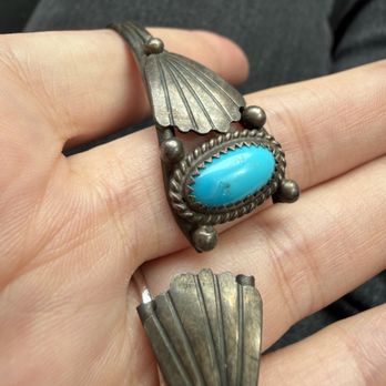 Tito's Jewelry - Jewelry Near Me - Chicago, Illinois