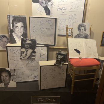 The Drake - Hotels Near Me - Chicago, Illinois