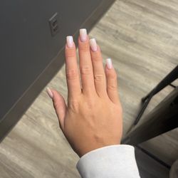 Nails Plus