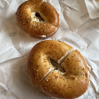 Sincerely Bagel - Chili Crisp & Rosemary Evoo - Bagels Near Me - Portland, Oregon Sincerely Bagel - Chili Crisp & Rosemary Evoo - Bagels Near Me - Portland, Oregon