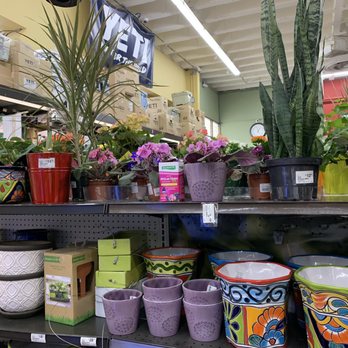 Strosniders Hardware - Hardware Stores Near Me - Bethesda, Maryland