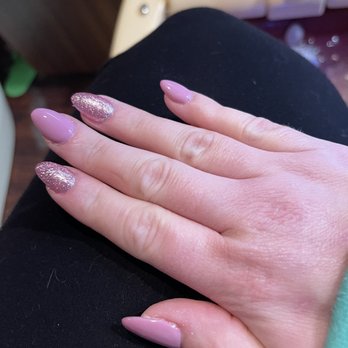 Alluring Nails - Full acrylic set. - Nail Salons Near Me - Anchorage, Alaska