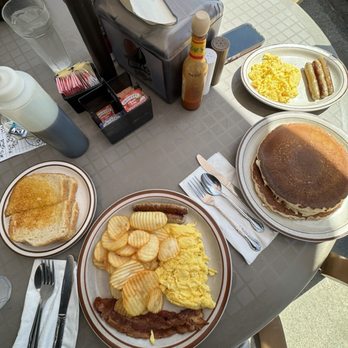 Chuck's Coffee Shop - Coffee & Tea Near Me - Long Beach, California Chuck's Coffee Shop - Coffee & Tea Near Me - Long Beach, California