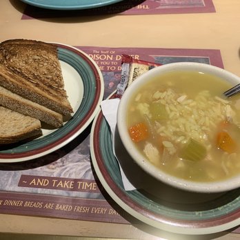 The Edison Diner - Diners Near Me - Edison, New Jersey