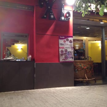 Burger XL - Entrada al local. - Burgers Near Me - Aldaia, V Burger XL - Entrada al local. - Burgers Near Me - Aldaia, V