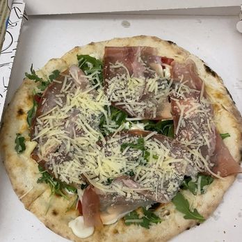 La Fenice - Crudaiola con Prosciutto - Beer Bar Near Me - Latiano, BR