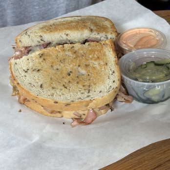 FoodHeads - Sandwiches Near Me - Austin, Texas FoodHeads - Sandwiches Near Me - Austin, Texas