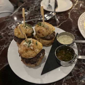 Ember & oak - Sliders - New American Near Me - Melbourne, Florida