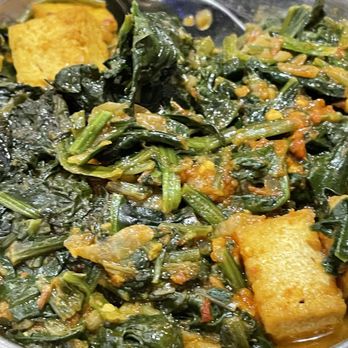 Masala Waves - Saag Tofu (Comes with White Rice) - Indian Near Me - Huntington Beach, California Masala Waves - Saag Tofu (Comes with White Rice) - Indian Near Me - Huntington Beach, California