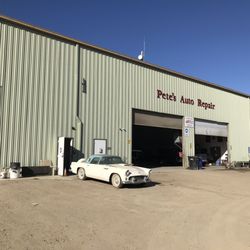 Petes Automotive Repair - Front bay doors of Petes Automotive Repair