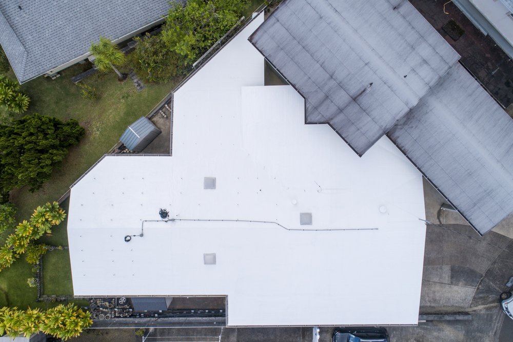 Slide of Kapili Roofing & Painting