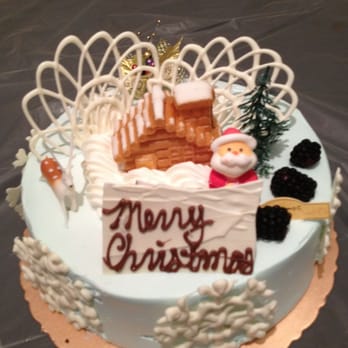 85°C Bakery Cafe-Irvine - Chocolate Cherry Christmas Cake - Coffee & Tea Near Me - Irvine, California 85°C Bakery Cafe-Irvine - Chocolate Cherry Christmas Cake - Coffee & Tea Near Me - Irvine, California