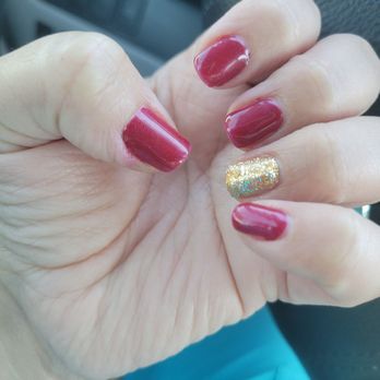 Lee Nails Bar - My cuticles are sore. Yes, that's blood on the corners of my thumb nail. The paint is uneven. - Nail Salons Near Me - San Antonio, Texas