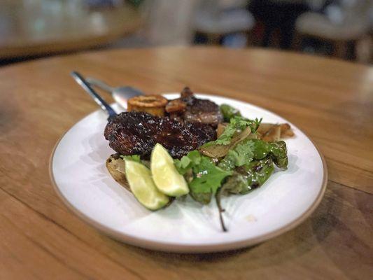 Broken Spanish Comedor by null