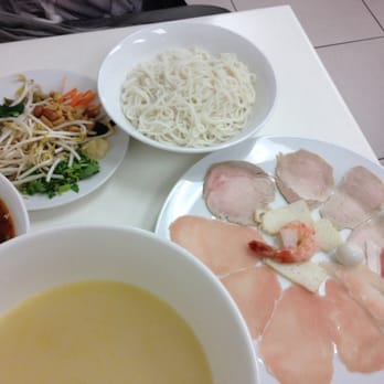 Southern Noodle Bar - Cross bridge rice noodle - different components n u mix them all into hot soup which cooks the thinly sliced raw meat - Chinese Near Me - Adelaide, SA