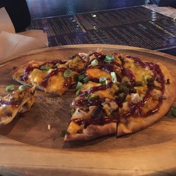 DAS Beer Garden - Bbq flatbread - Sports Bars Near Me - Jupiter, Florida DAS Beer Garden - Bbq flatbread - Sports Bars Near Me - Jupiter, Florida