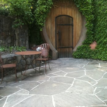 Rombauer Vineyards - Lower patio - Wineries Near Me - St. Helena, California