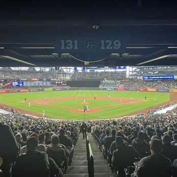 T-Mobile Park - Behind home plate - Stadiums & Arenas Near Me - Seattle, Washington T-Mobile Park - Behind home plate - Stadiums & Arenas Near Me - Seattle, Washington