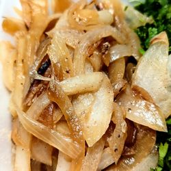 Taqueria El Gran Pastor - Grilled onions - asado style