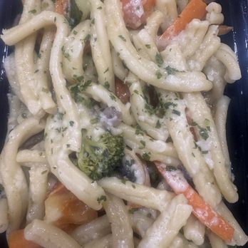 Alfredo's Italian Kitchen - Italian Near Me - Melrose, Massachusetts