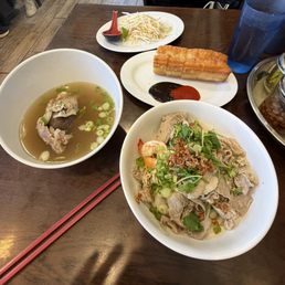 1. Phnom Penh Noodles (House Special)