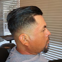 Diana’s Barber & Beauty Salon