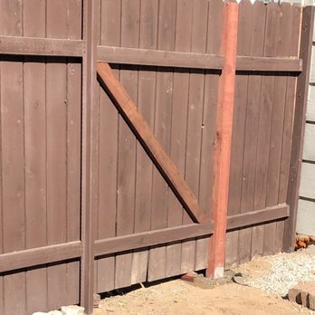 Fence Bldr - After photo backyard fence - Fences & Gates Near Me Fence Bldr - After photo backyard fence - Fences & Gates Near Me