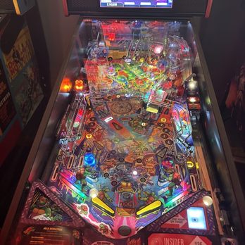 Funspot - Turtles machine - Arcades Near Me - Laconia, New Hampshire