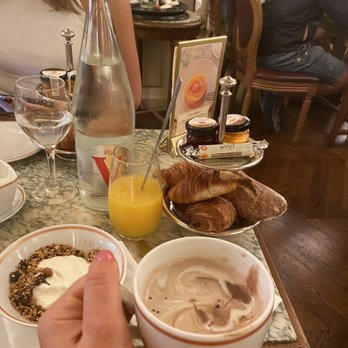 Angelina - Patisserie/Cake Shop Near Me - Paris, 75