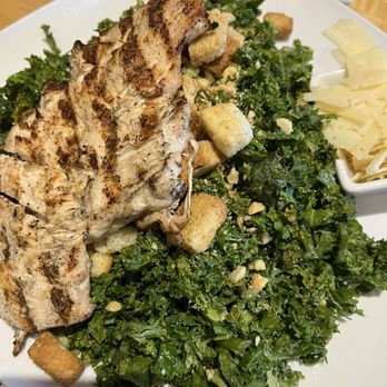 Parkstone Wood Kitchen - Thai peanut chicken (Kale) salad - New American Near Me - Portland, Oregon