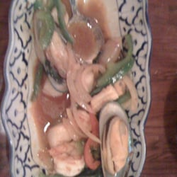 Pad Thai and Chinese Cuisine - Hot Sea