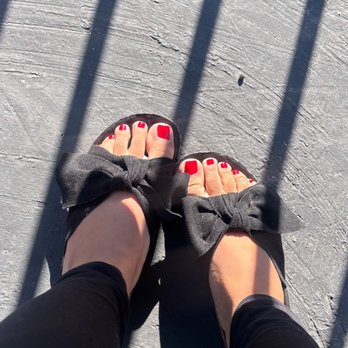 Angel Nail Salon - Dana on my toes! - Nail Salons Near Me - Westminster, California