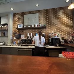 Be Well Bakery & Cafe - Barista was working hard! Did a great job