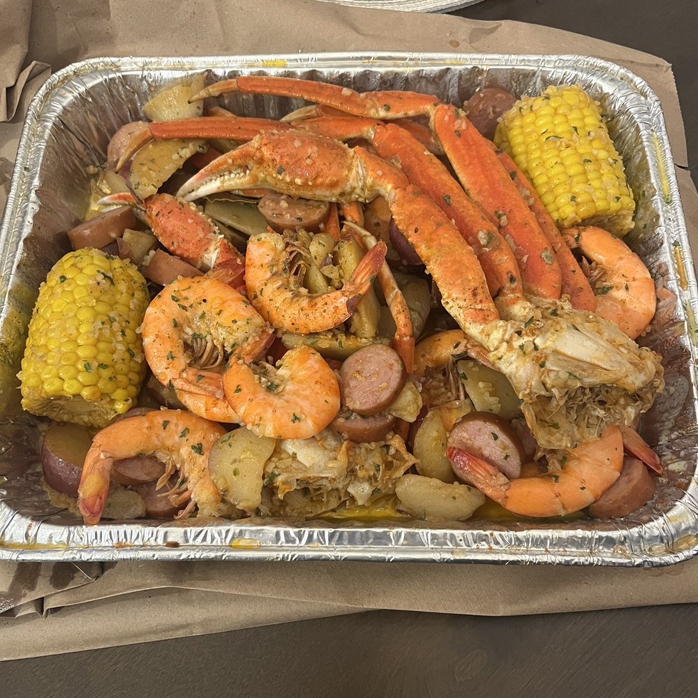 Simply Seafood - Garlic Butter crab and shrimp boil - Seafood Near Me - Johns Island, South Carolina Simply Seafood - Garlic Butter crab and shrimp boil - Seafood Near Me - Johns Island, South Carolina
