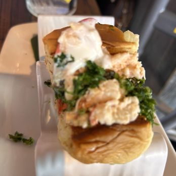 Finney's Crafthouse - Stevenson Ranch - Lobster rolls - New American Near Me - Stevenson Ranch, California