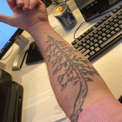 Steadfast Tattoo Parlour