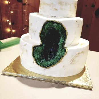 Dessert First Bakery - My Husband's geode cake - Bakeries Near Me - Boulder Creek, California