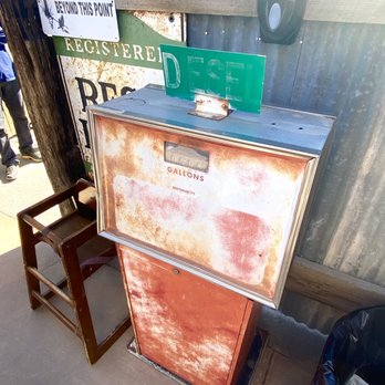 Joshua Tree Saloon - Dive Bars Near Me - Joshua Tree, California