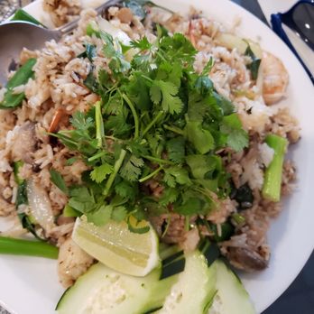 Thai Country Restaurant - Shrimp fried rice. Hot, ample, and exactly how you want fried rice to taste - Thai Near Me - Clovis, California Thai Country Restaurant - Shrimp fried rice. Hot, ample, and exactly how you want fried rice to taste - Thai Near Me - Clovis, California