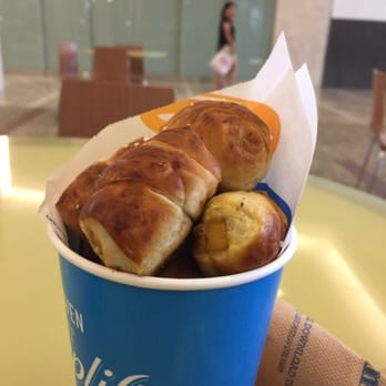 Auntie Anne's - Fast Food Near Me - Seattle, Washington