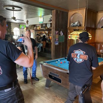 The Rock Inn - American Near Me - Lake Hughes, California