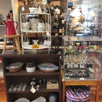 Timeless Antiques and Collectables - All types of collectibles... - Antiques Near Me - Saint Leonard, Maryland