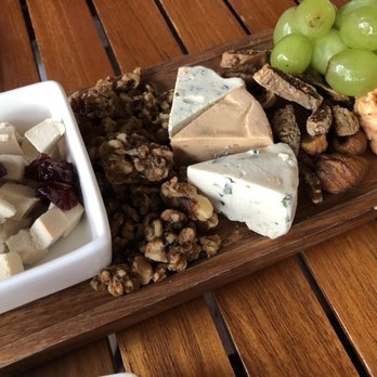 Christopher's Kitchen - cheese plate - Vegan Near Me - Palm Beach Gardens, Florida