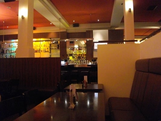 Restaurant Luv by null