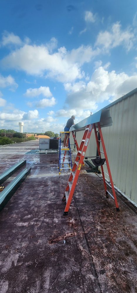 Slide of Universal Construction Group