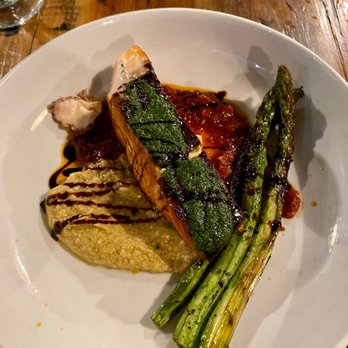 Bistro Mistral - Salmon hummus - French Near Me - Houston, Texas