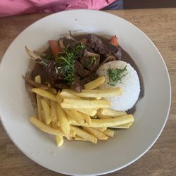 Contigo Peru - Lomo Saltado