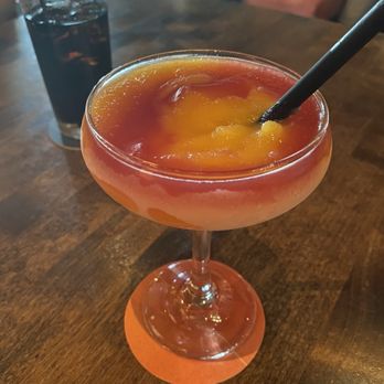 Cactus Club Cafe - Peach Bellini, the peach leans, them Leanies, them Lina Maries, Lina turners, peach liniowski,. - Canadian (New) Near Me - Abbotsford, British Columbia