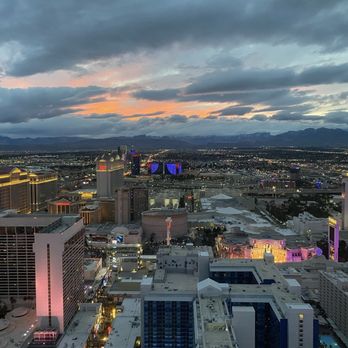 The High Roller - Amusement Parks Near Me - Las Vegas, Nevada