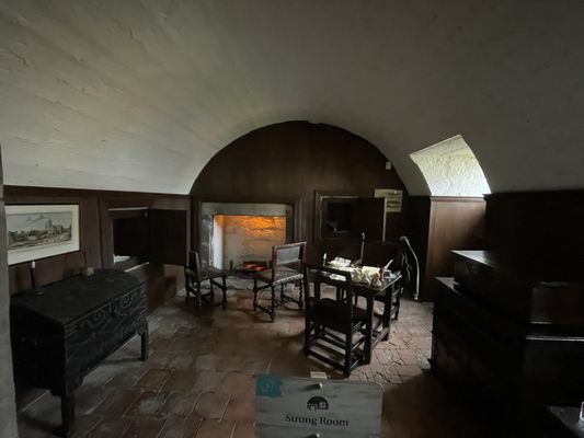 Royal Burgh of Culross (National Trust for Scotland) by null